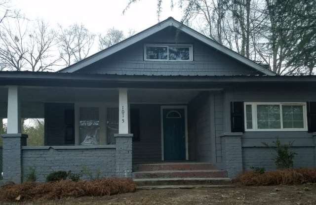 1015 Fallston Rd photos photos