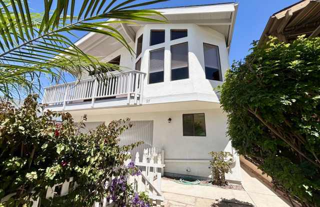 Silver Strand Beach | 4 Bed | 2 Bath | Beachside Living - 125VN photos photos