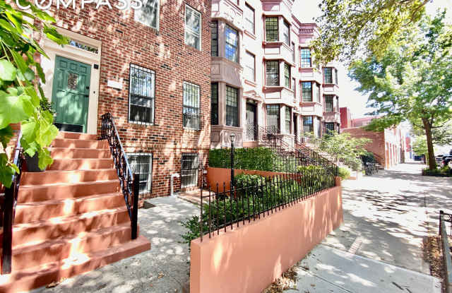 447 Degraw Street photos photos