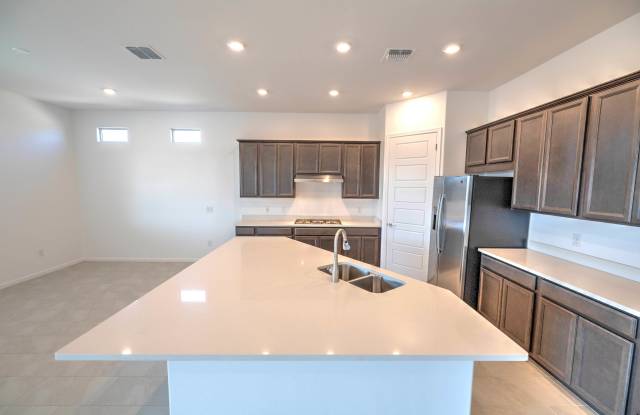 10734 N Cactus Point Dr Gallery 2