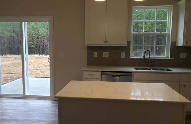 15951 Harbor Hill Drive Gallery 4