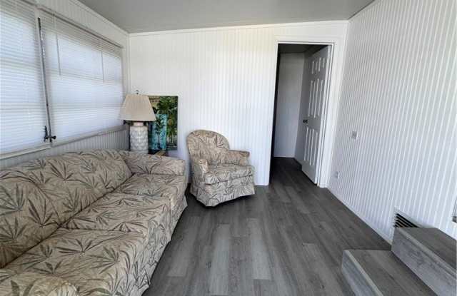 1339 Old Lakeport Road Gallery 3