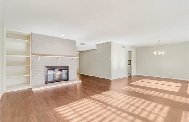 2414 S Graham Drive - 2414 S Graham Dr, Arlington, TX 76013