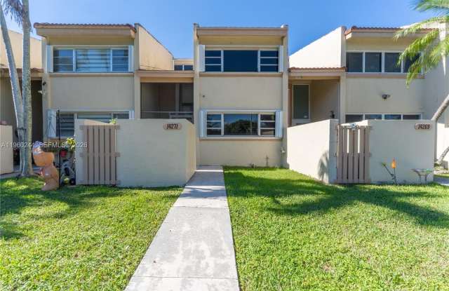 14271 Kendale Lakes Cir photos photos