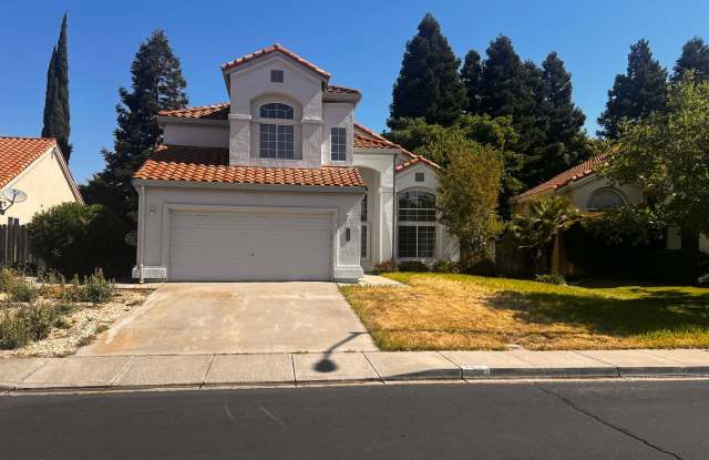 Large Browns Valley home 5/3 2229 Sq Ft. photos photos