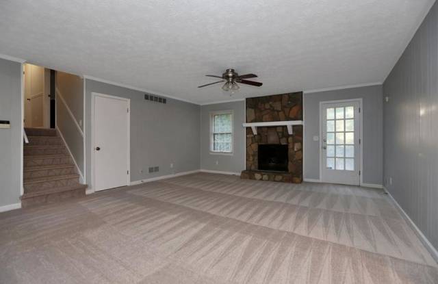 1138 Kettle Court NW Gallery 3