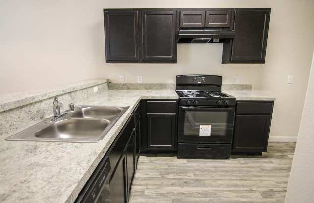 6122 Dawn Misty Lane - 6122 Dawn Misty Ln, Houston, TX 77048