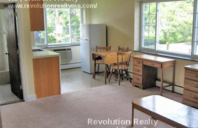 4 Brattle Dr. Gallery 4
