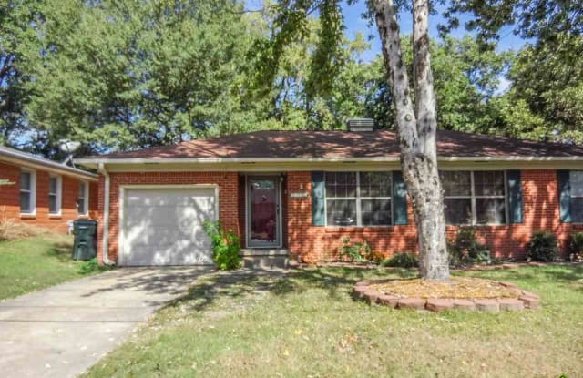 1532 Hankerson St - 1532 E Hankerson St, Tyler, TX 75701