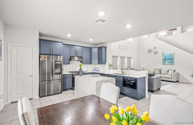 7526 Boxing Elm photos photos