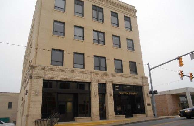 101 NORTH KANAWHA STREET Gallery 2