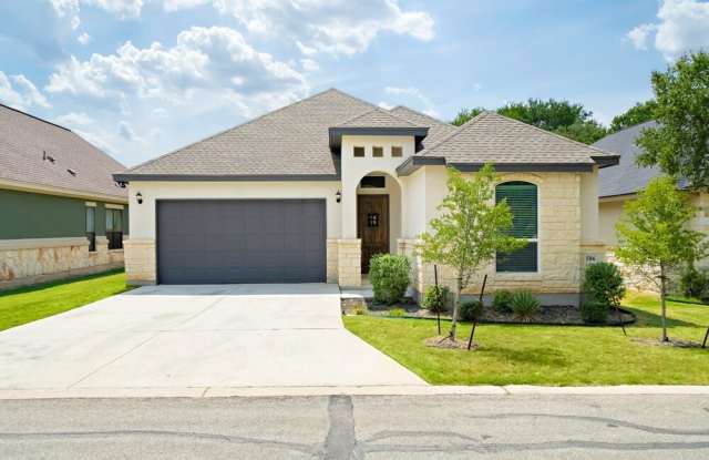 530 Carriage House photos photos