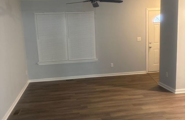 NR - 2123 photos photos