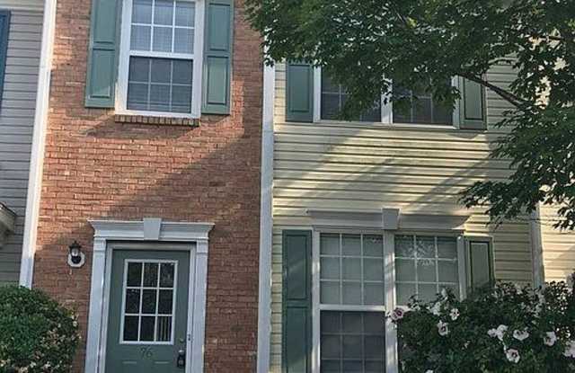Stunning 2 Bedroom Townhome Near KSU photos photos