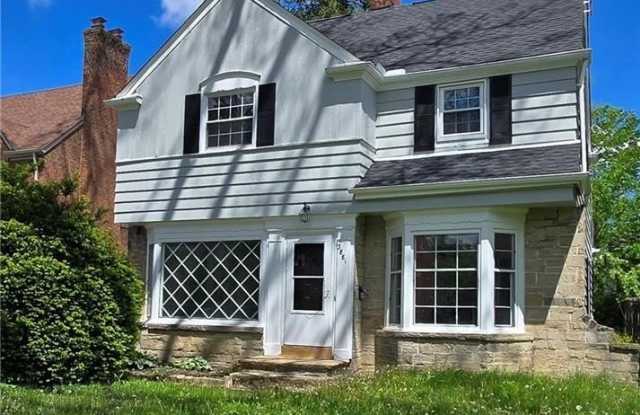 3881 Meadowbrook Boulevard photos photos