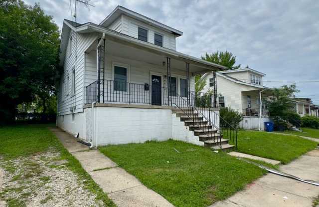 Charming 4 Bedroom/2 Bathroom in Asbury Ave, MD! photos photos