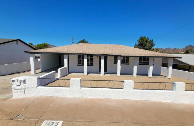 Fully Remodeled Home in North Phoenix – Move-In Ready! photos photos