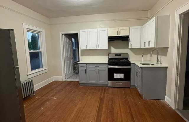 894 Ross St photos photos