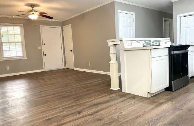 1504 North Rocky Way Drive Gallery 4
