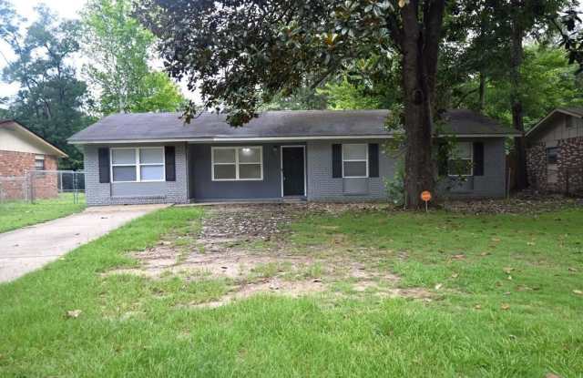 2031 Wellborn Drive Gallery 1