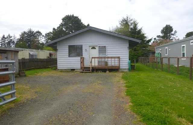 2bd 1ba W/Fenced Yard photos photos