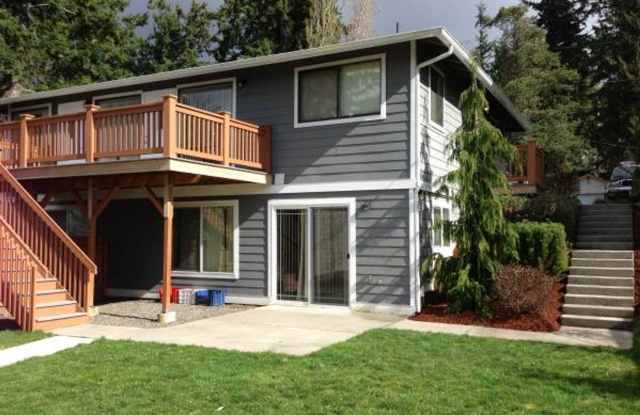 Pre-Leasing Now! 7 Bed 3 Bath with Bonus Room! photos photos