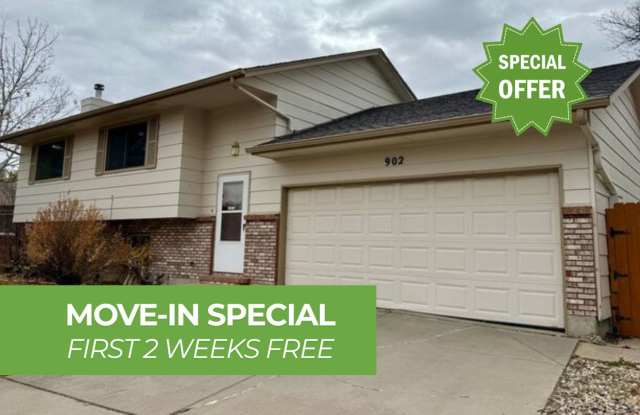 Large 4 Bedroom/2 Bath Bi-Level Home with attached 2 Car Garage in North Loveland photos photos