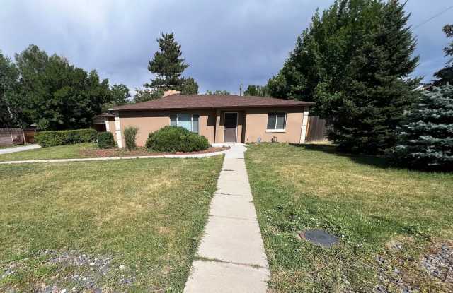 Spacious Lakewood Home photos photos