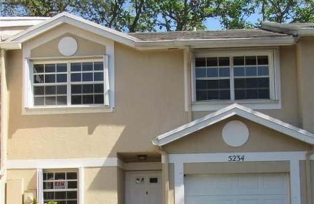 5234 SW 121st Ave - 5234 Southwest 121st Avenue, Cooper City, FL 33330