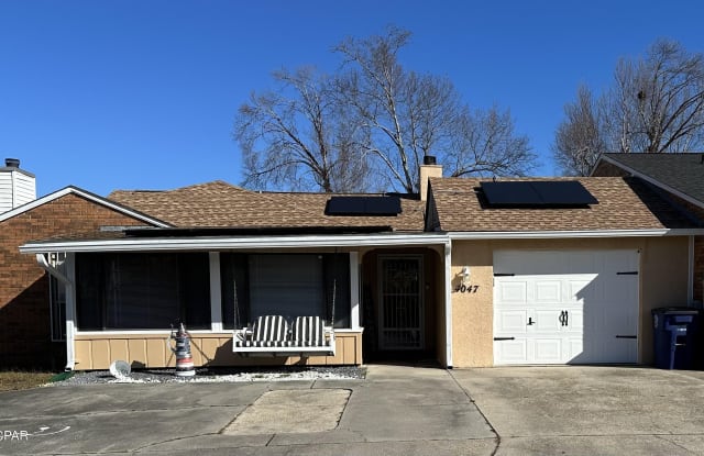 4047 Woodville Lane photos photos