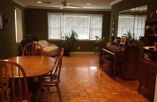 4436 Chalfant Drive Gallery 2
