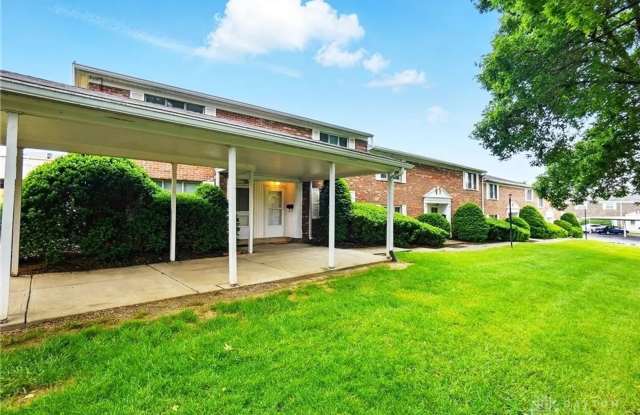 Charming 2BR Condo in Hart of Centerville photos photos