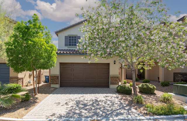 Convenient SW location 3 bedroom 2.5 Bath  plus loft photos photos