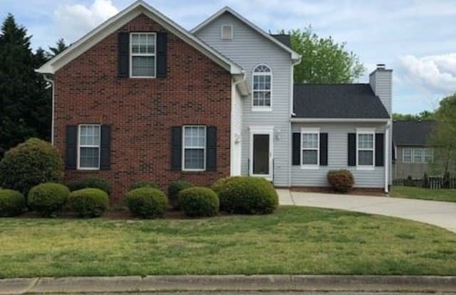 110 Shelby Court - 110 Shelby Court, Greenville County, SC 29681