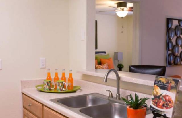 8032 Oakdell Way Gallery 4