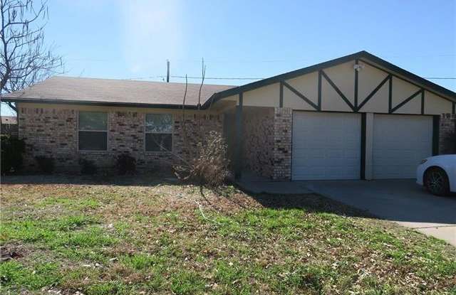 6432 Melinda Court - 6432 Melinda Court, Watauga, TX 76148