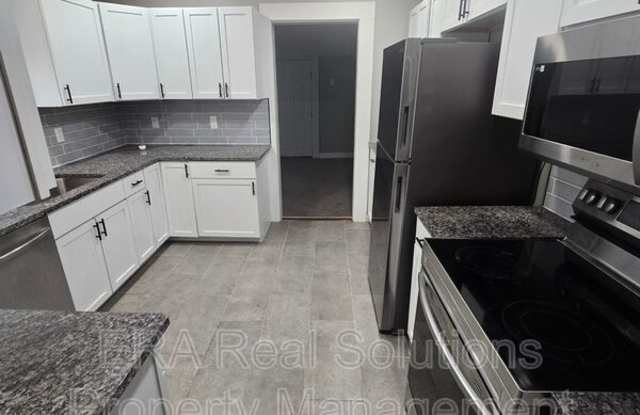 1535 Thomas Ave - 1535 Thomas Avenue, Columbus, OH 43223