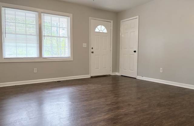 1852 Buck Reynolds Road Gallery 3