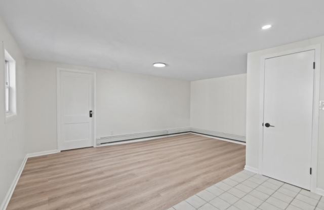 42 Washington Pl - 42 Washington Place, Garfield, NJ 07026