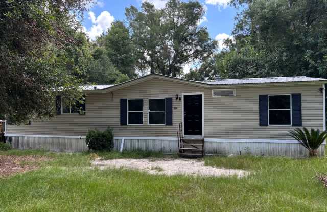 Newly remodeled 3 bed 2 bath with patio photos photos