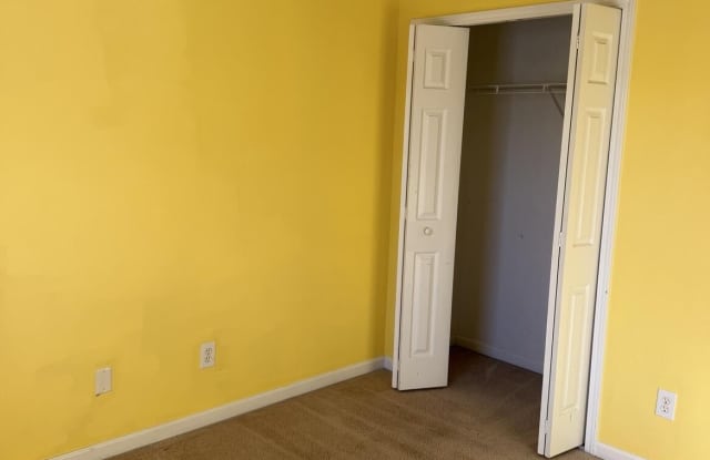 5417 Alafia Court Gallery 3