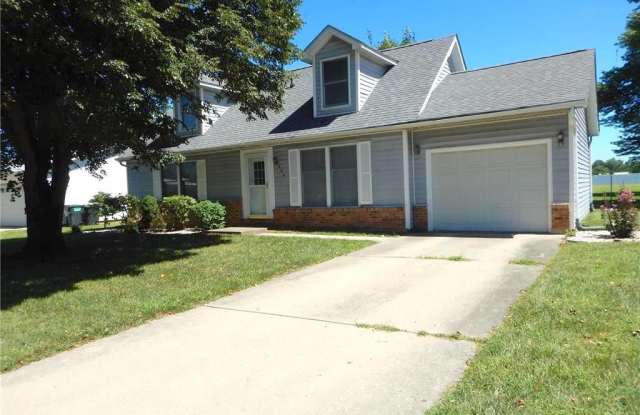 806 CORAL Drive - 806 Coral Drive, Fairview Heights, IL 62208