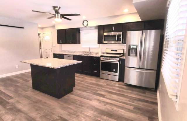 8538 Montfort Drive Gallery 4
