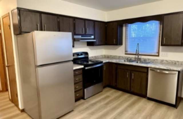2015-2017 Parkside Drive - 2017 Gallery 1
