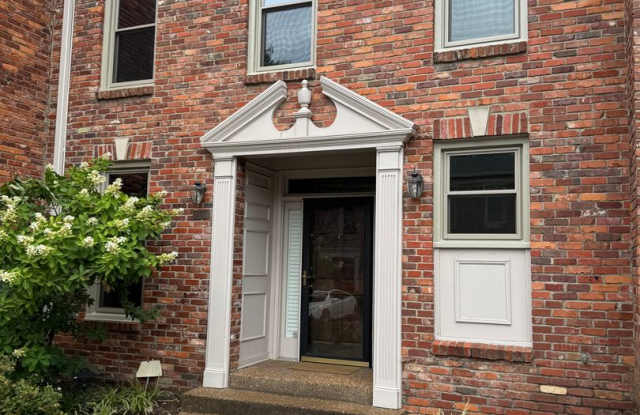Green Hills living at its best. 2 BR 2.5 BA condo with a private patio! $2300/mo photos photos