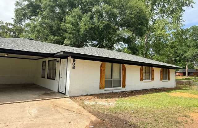 Newly Renovated Property - Family Home photos photos