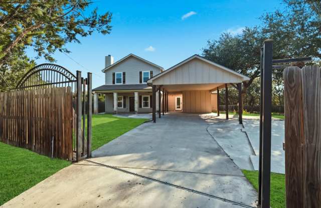 1452 Lakeview Drive Gallery 3
