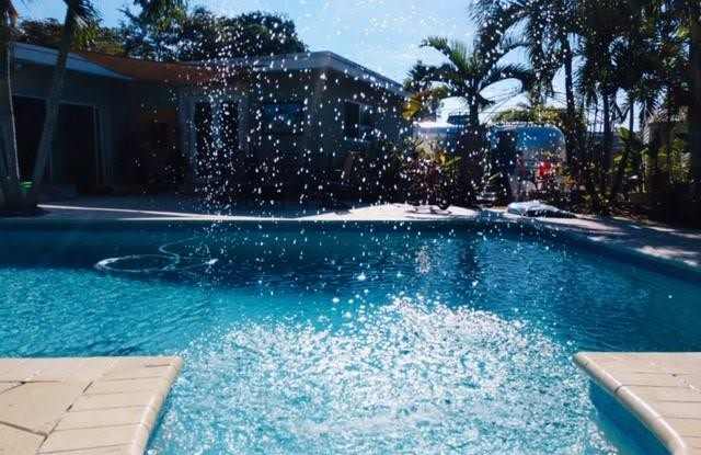 861 Ixora Ln Gallery 3
