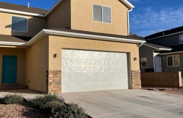 HALF OFF FIRST MONTHS RENT!! - 873 South 110 West, Cedar City, UT 84720