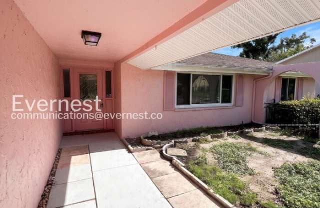 7810 Cayuga Drive Gallery 2